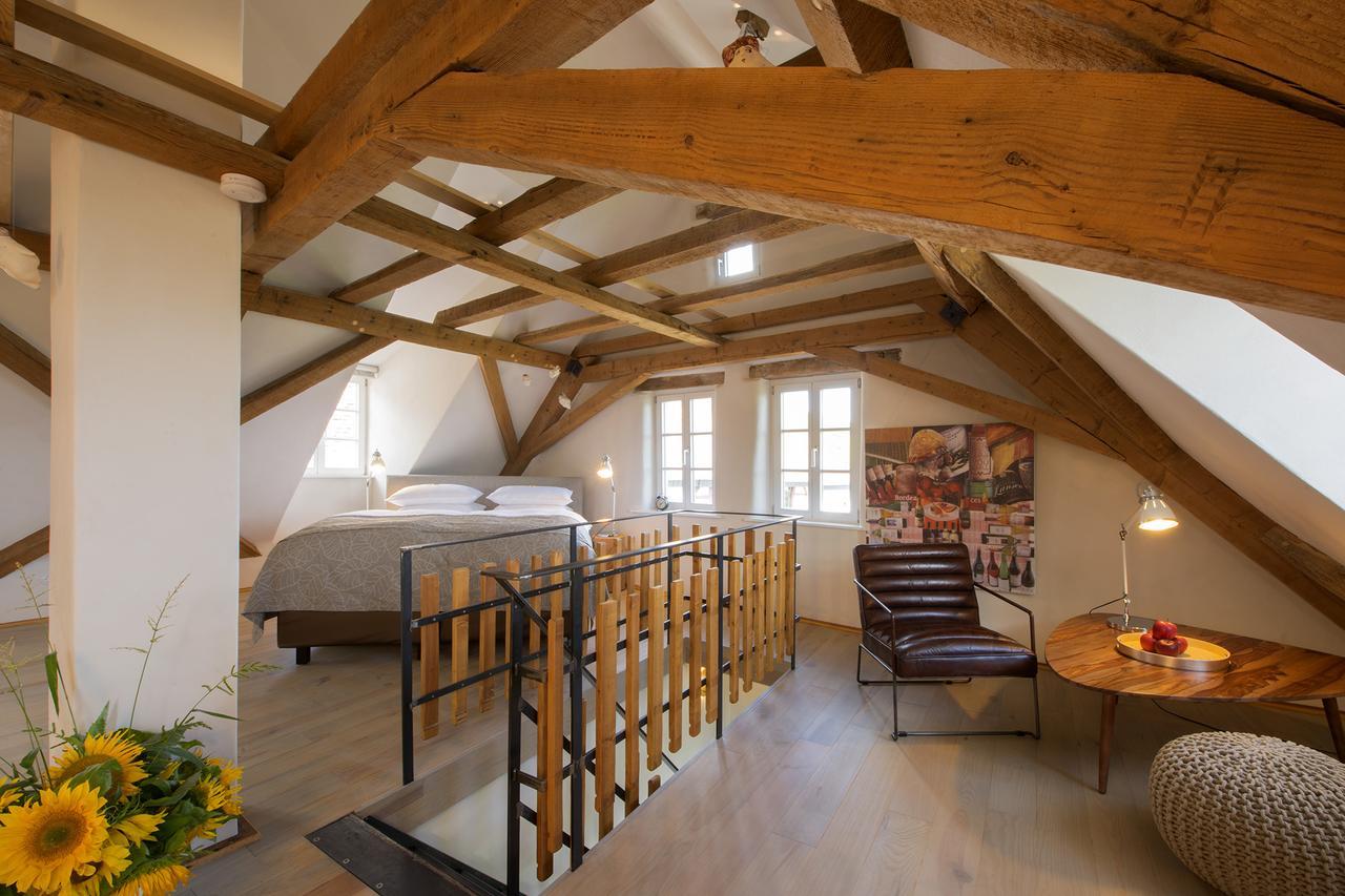 Burggarten Appartements Neuleiningen Eksteriør bilde