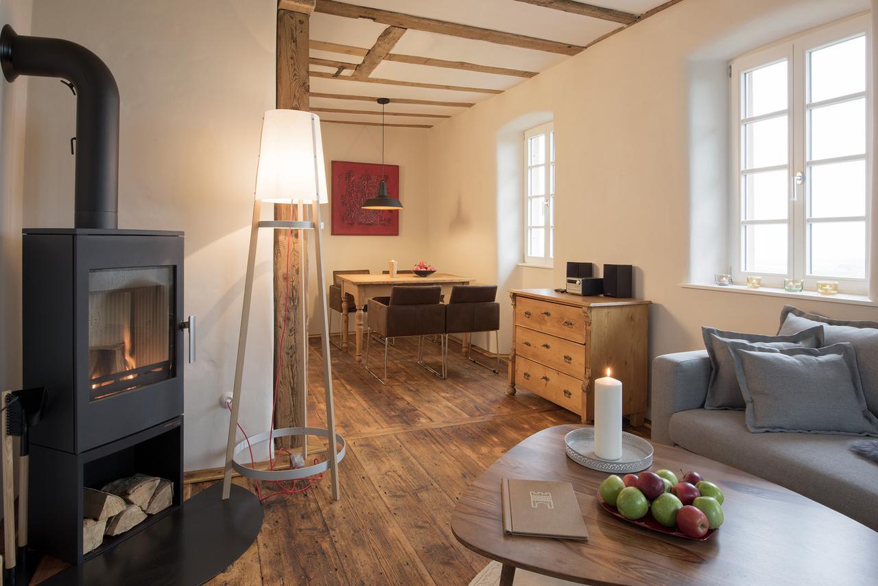 Burggarten Appartements Neuleiningen Eksteriør bilde