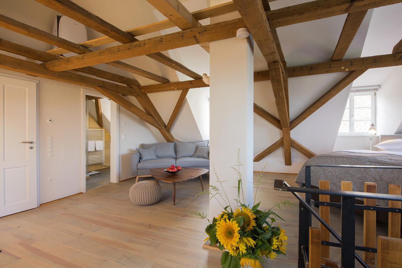Burggarten Appartements Neuleiningen Eksteriør bilde